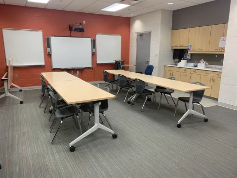 Diamond Trail Branch Program Room 